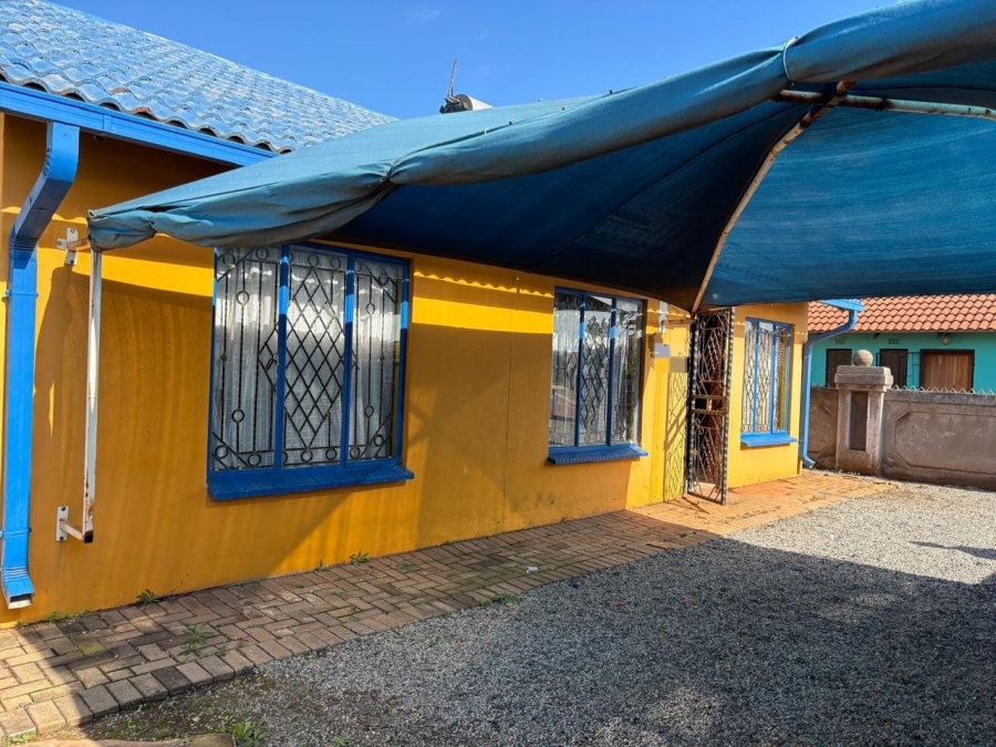 3 Bedroom Property for Sale in Boitekong North West
